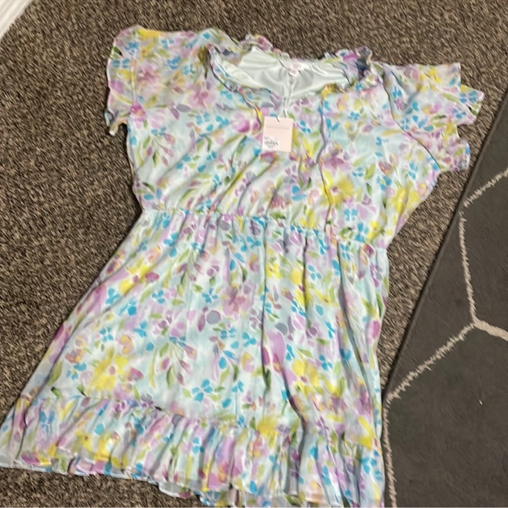 Lauren Conrad flutter sleeve floral dress